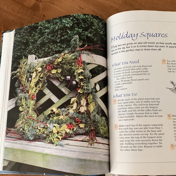 New book - The Ultimate Wreath book - Picture 8 of 12